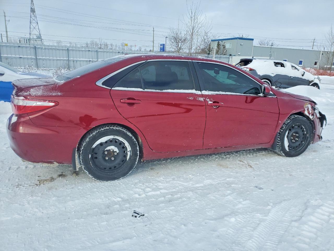 2016 Toyota Camry Le - Image 3