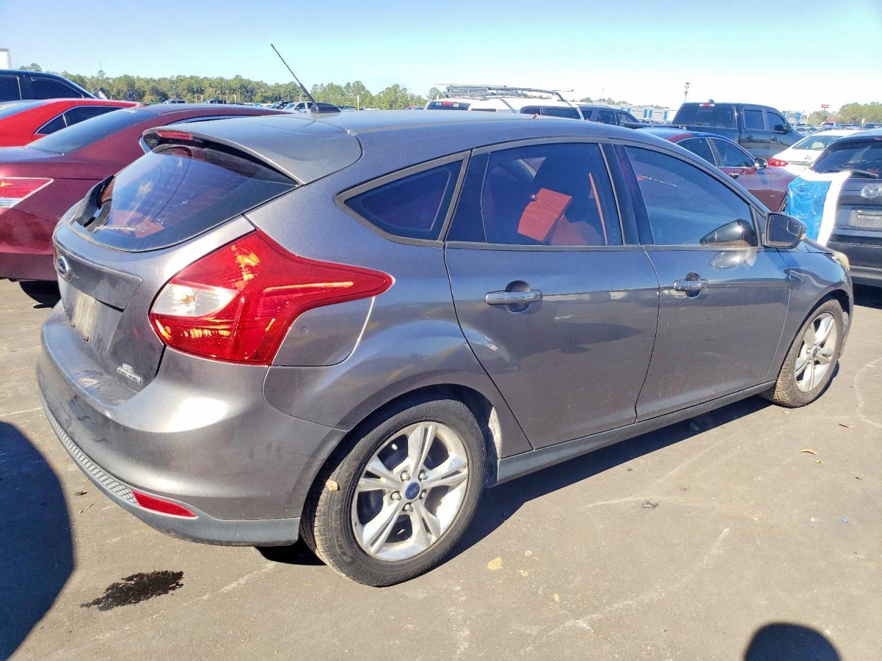 2014 Ford Focus Se - Фото 3