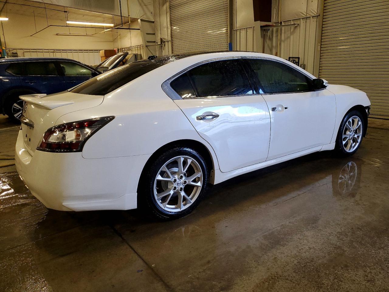 2012 Nissan Maxima S - Фото 3