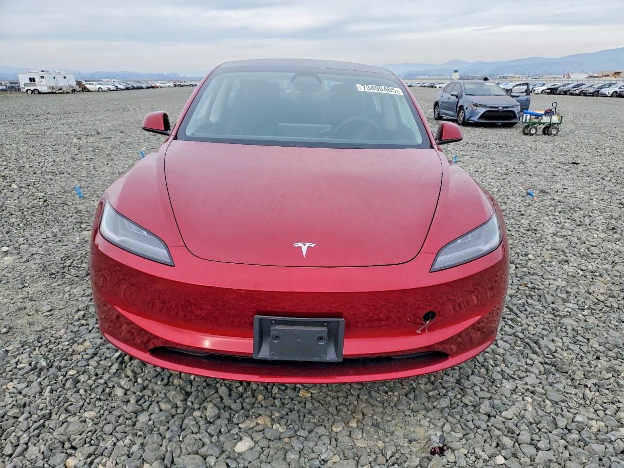 2025 Tesla Model 3 - Image 5