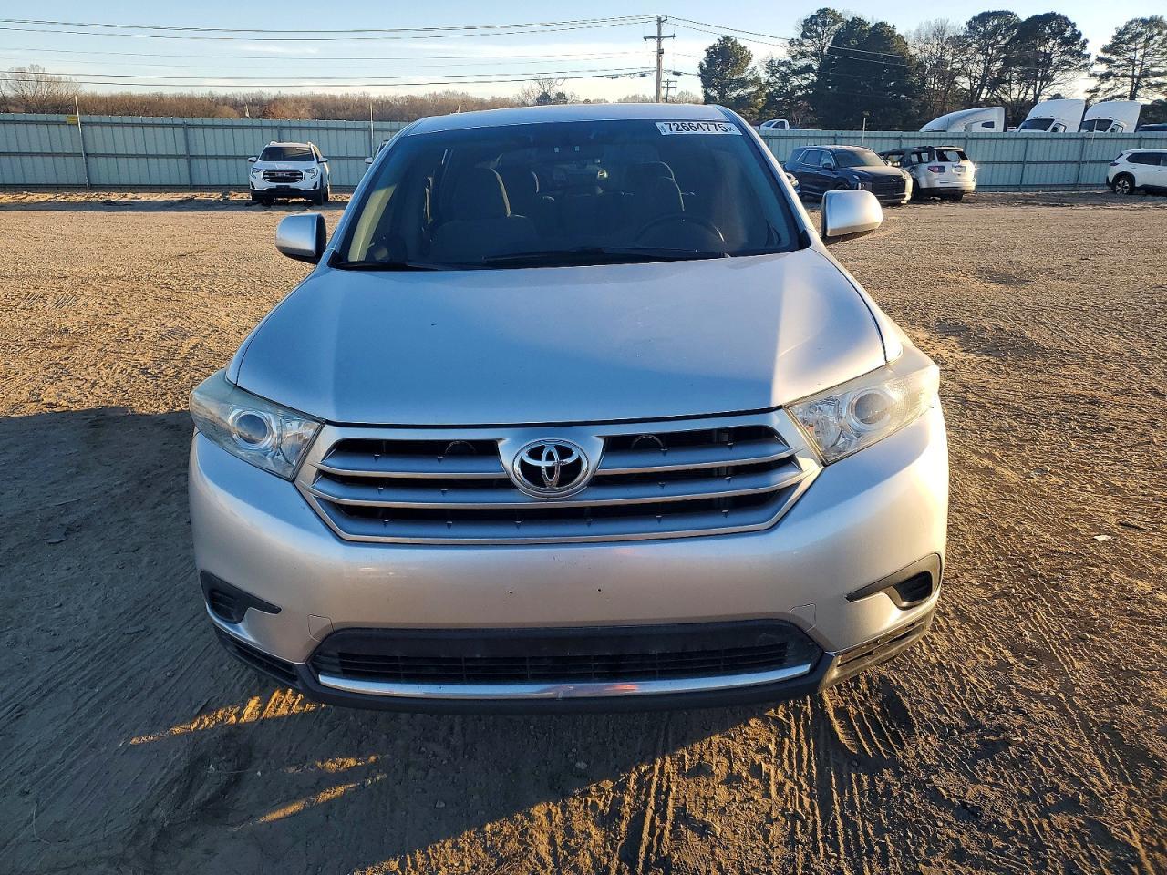 2013 Toyota Highlander Base - Фото 5