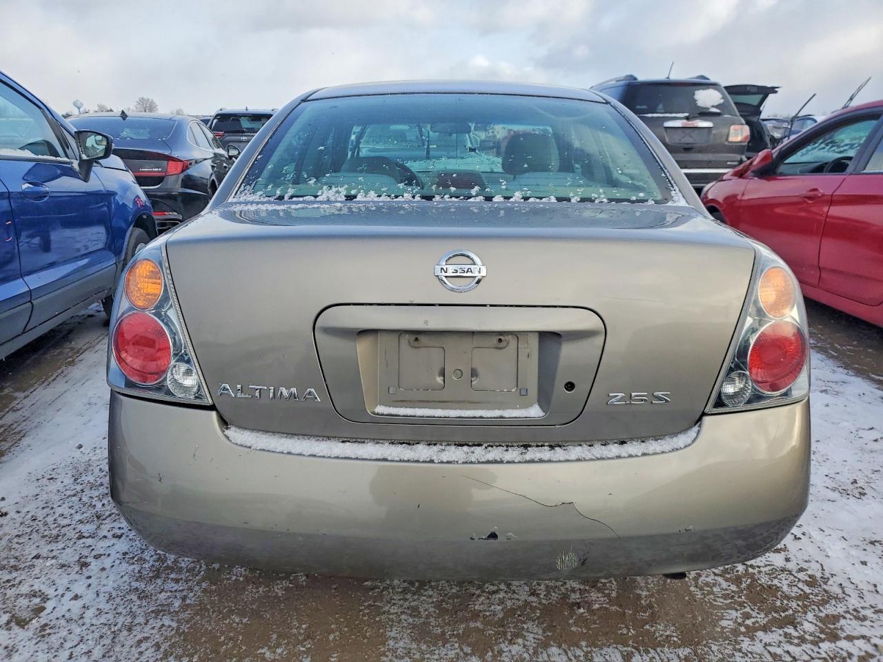 2004 Nissan Altima 2.5 - Фото 6