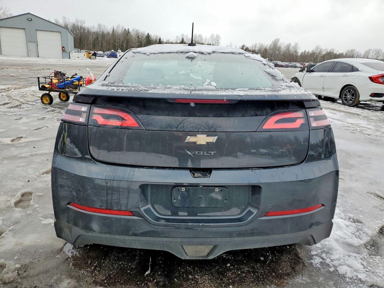 2015 Chevrolet Volt - Image 6