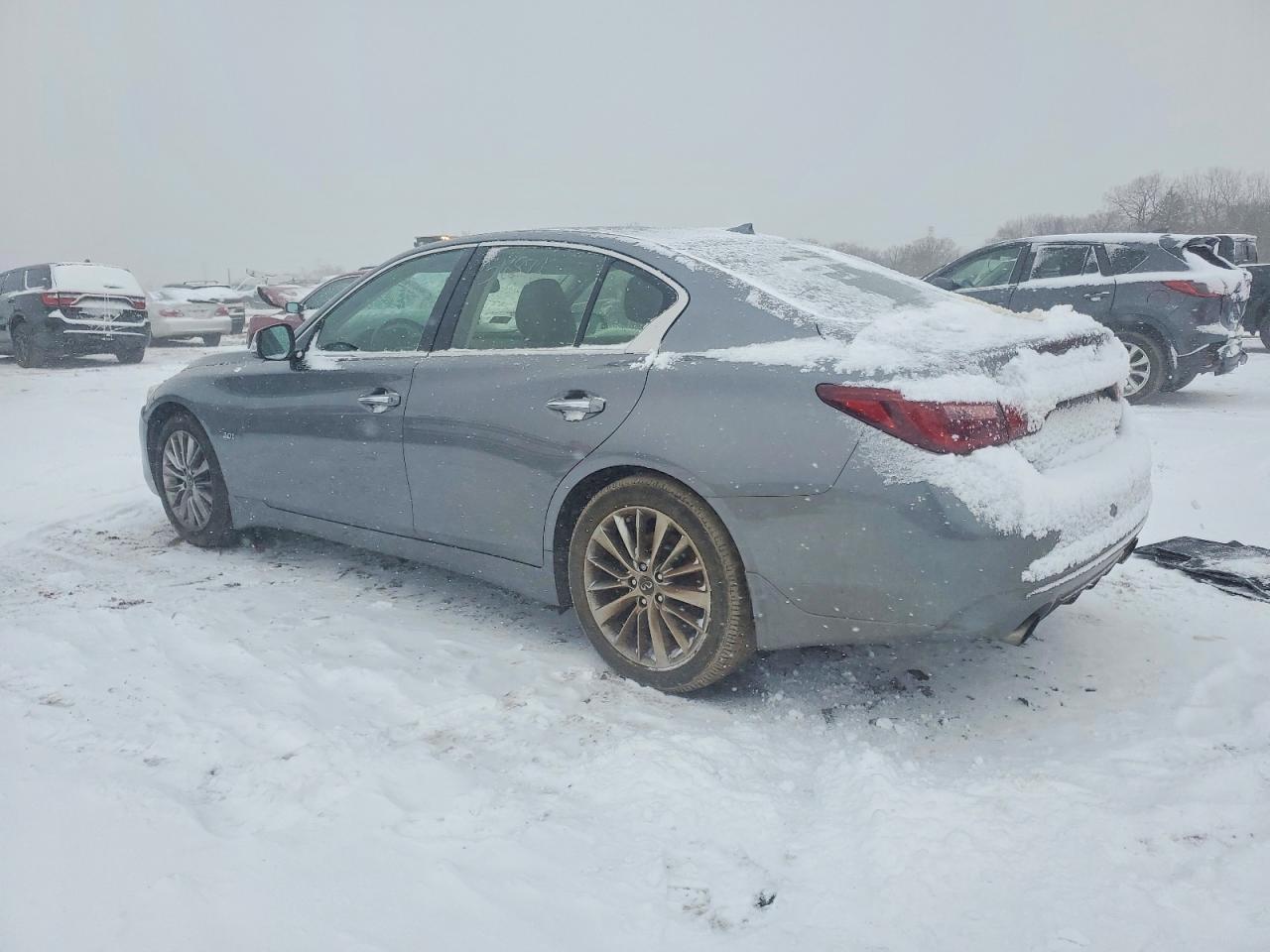 2018 Infiniti Q50 - Фото 2