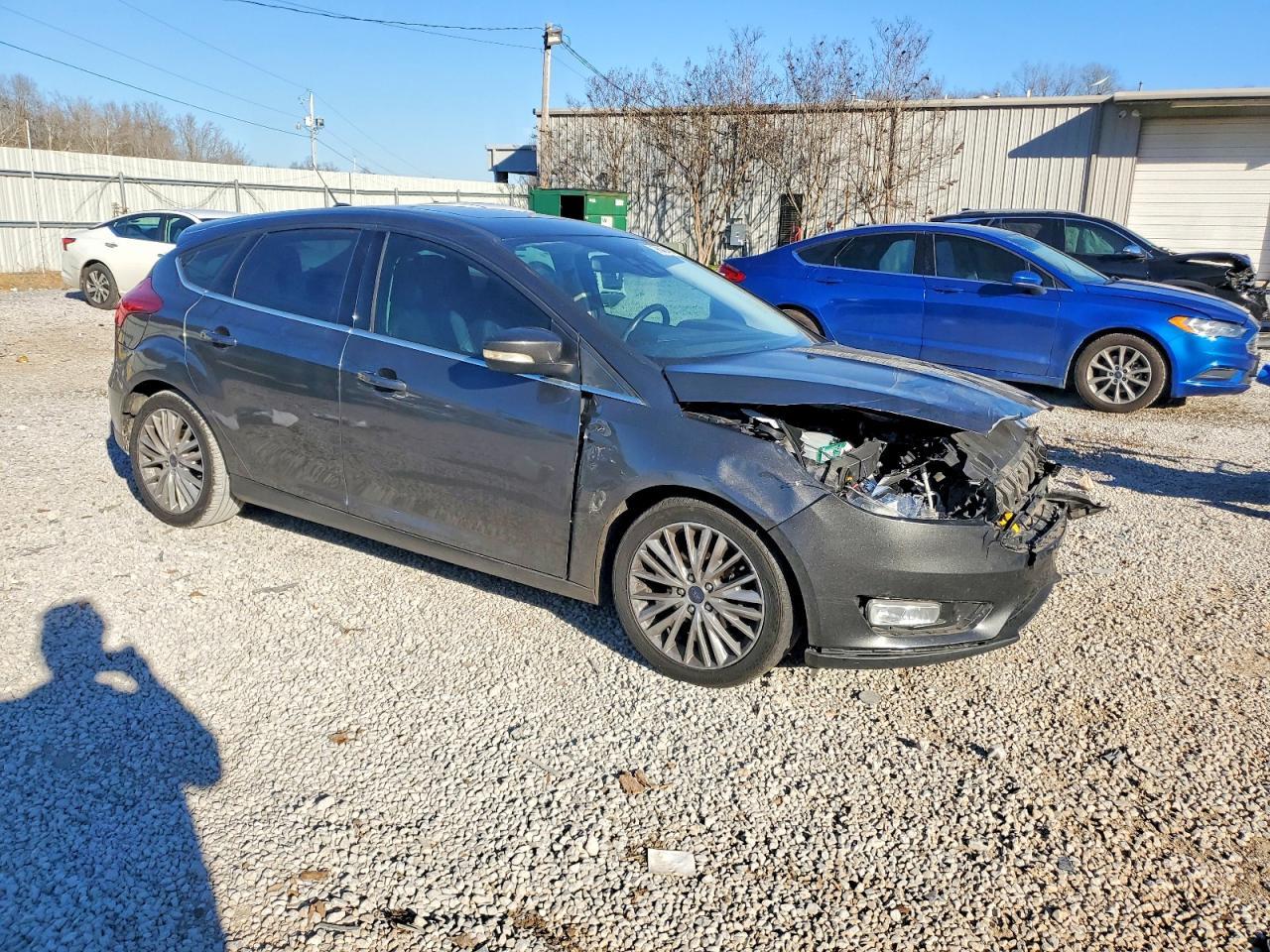 2017 Ford Focus Titanium - Image 4