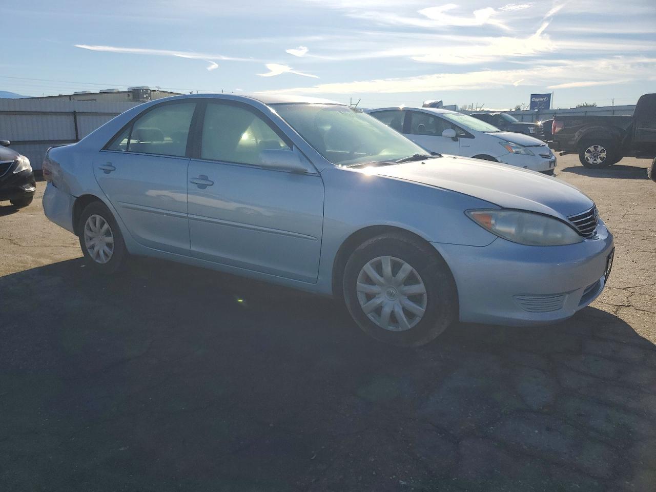 2006 Toyota Camry Le - Image 4