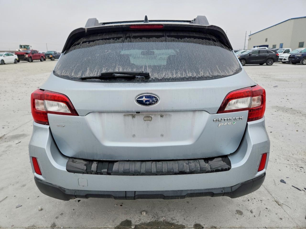 2016 Subaru Outback 2.5I Premium - Image 6