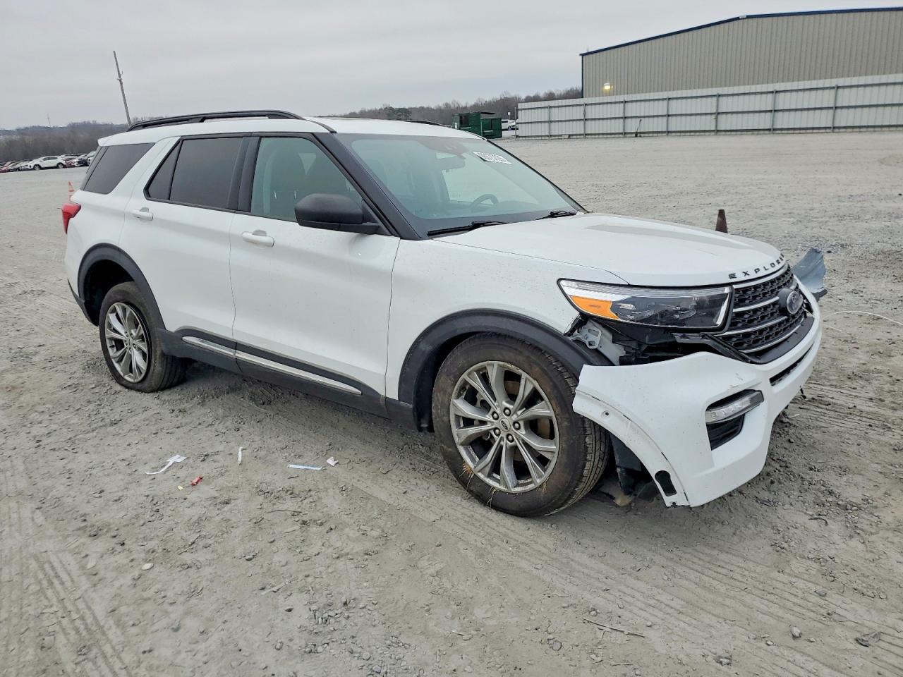 2021 Ford Explorer Xlt - Image 4