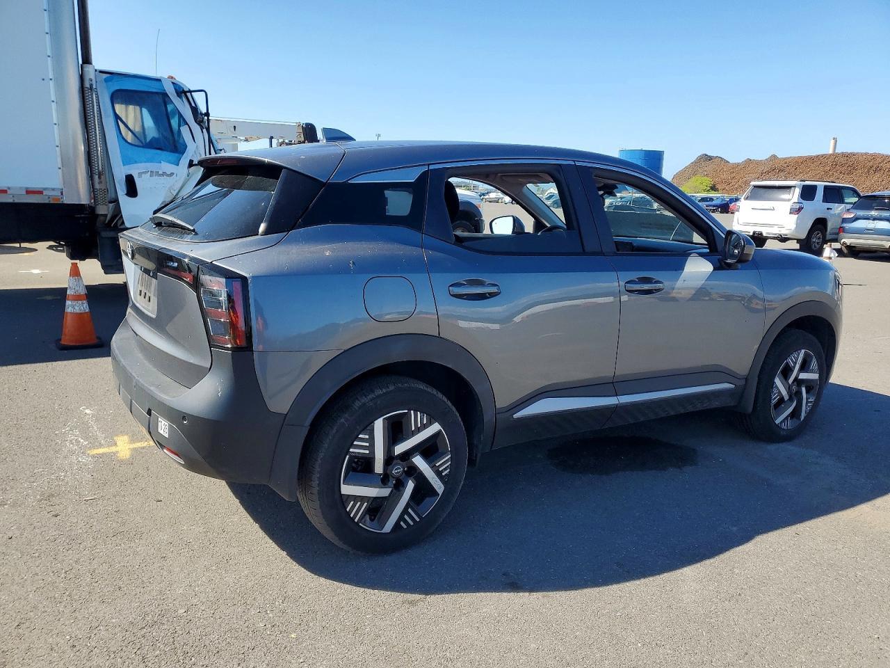 2025 Nissan Kicks Sv - Фото 3