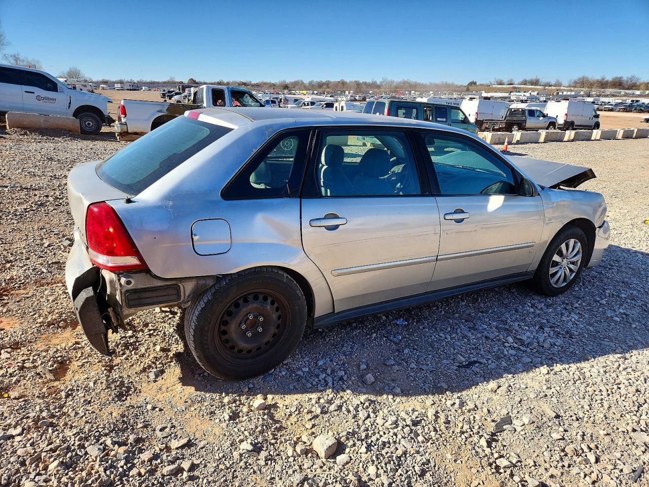 2007 Chevrolet Malibu Maxx Ls - Image 3
