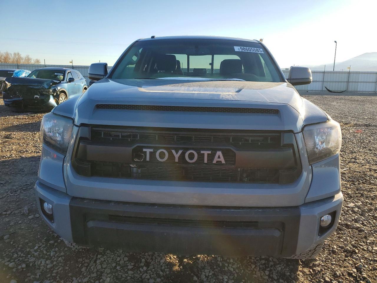 2017 Toyota Tundra Double Cab Sr - Фото 5