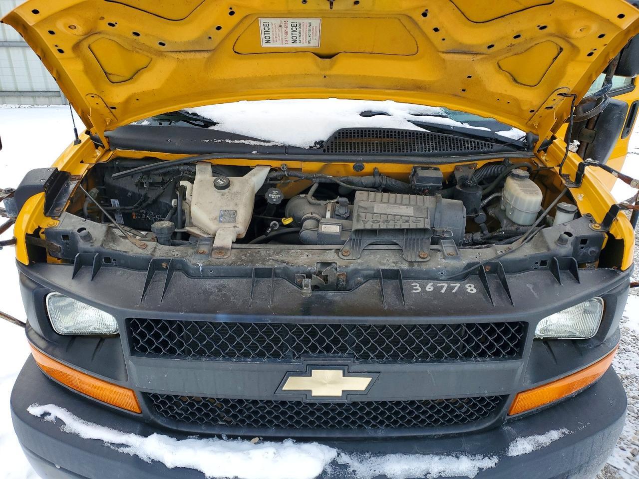 2016 Chevrolet Express School Bus - Фото 7