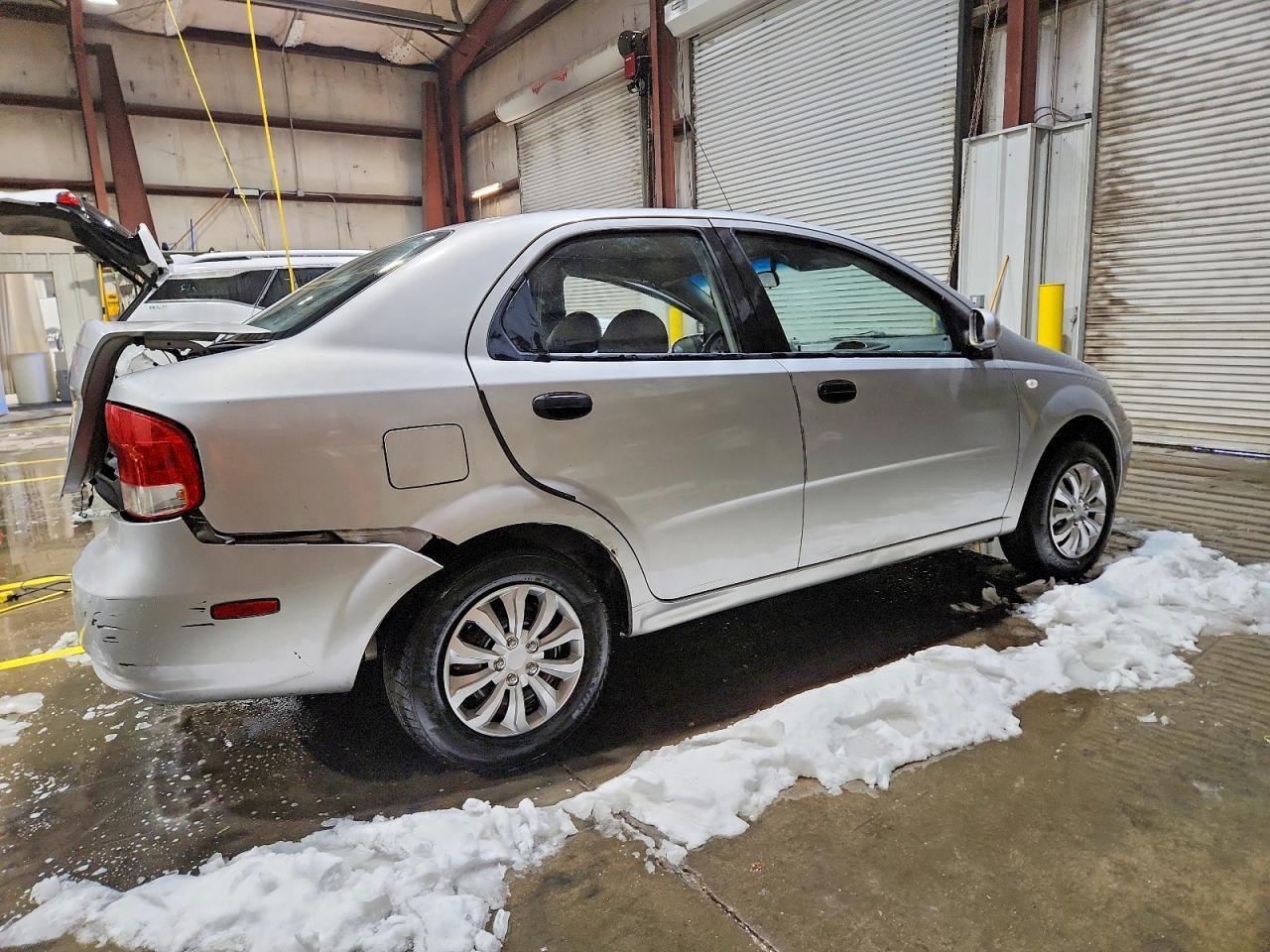 2006 Chevrolet Aveo - Image 3