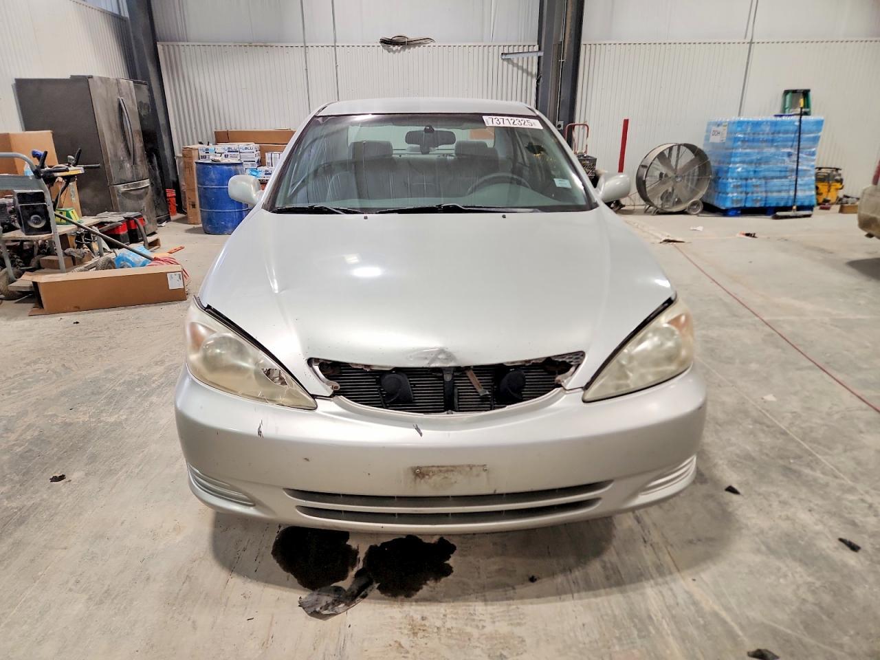 2002 Toyota Camry-Le - Фото 5