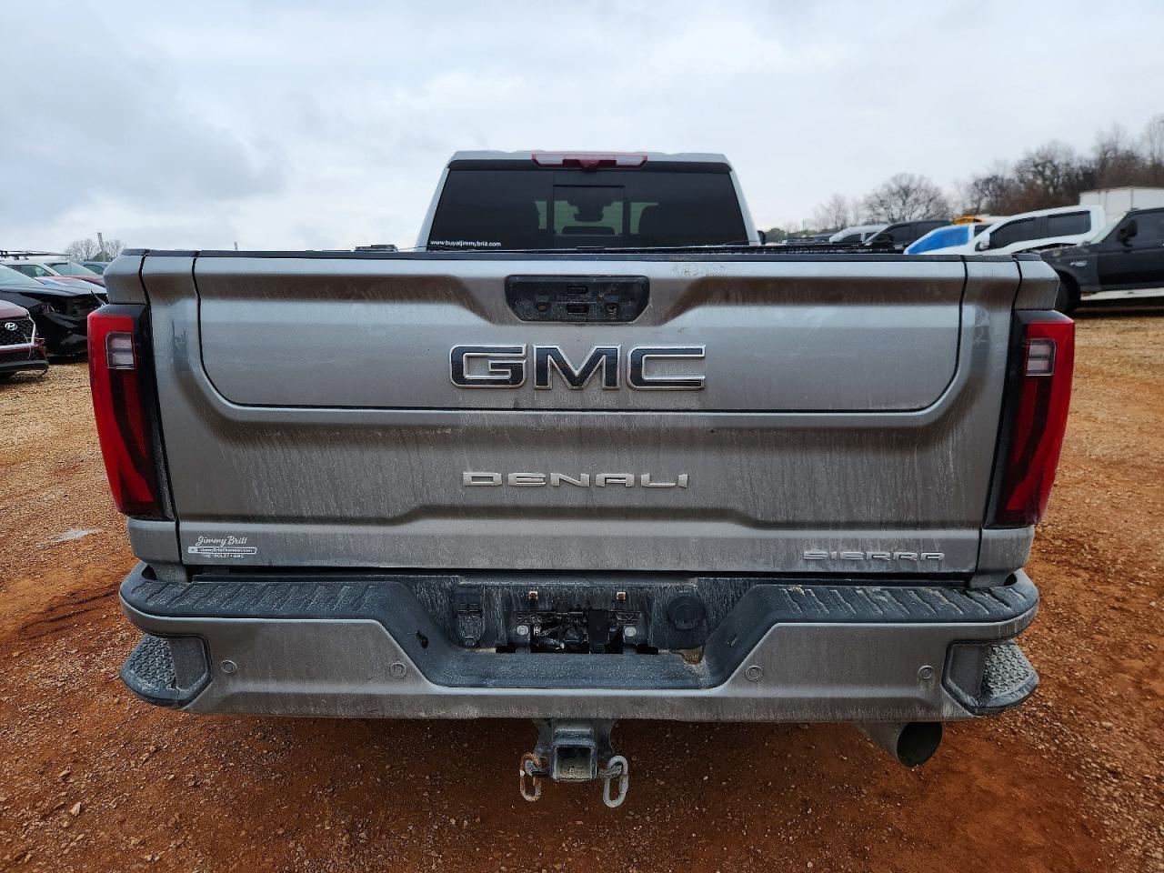 2024 GMC Sierra K3500 Denali Ultimate - Image 6