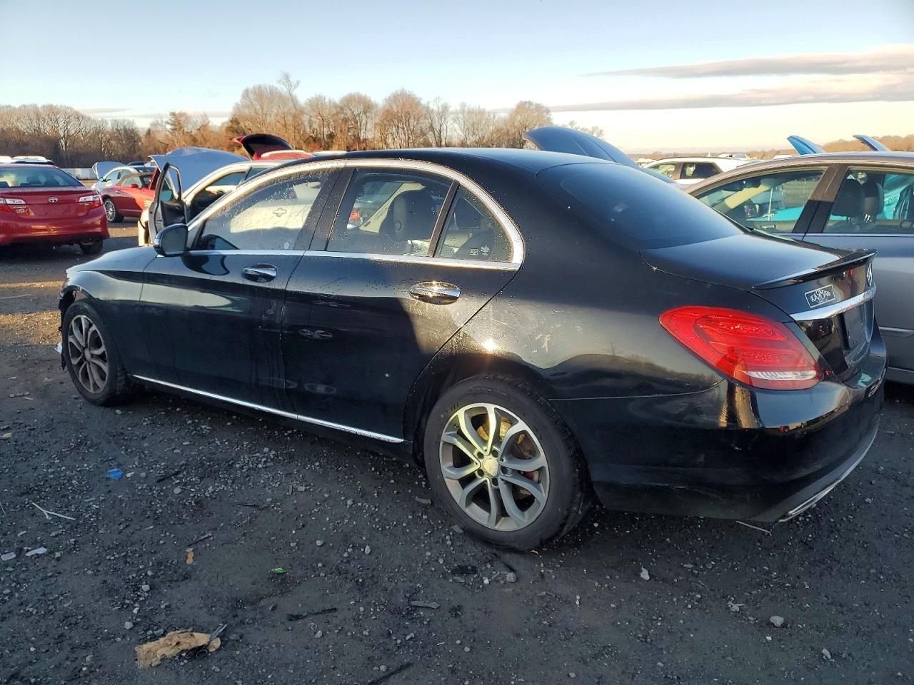 2016 Mercedes-Benz C 300 4Matic - Image 2