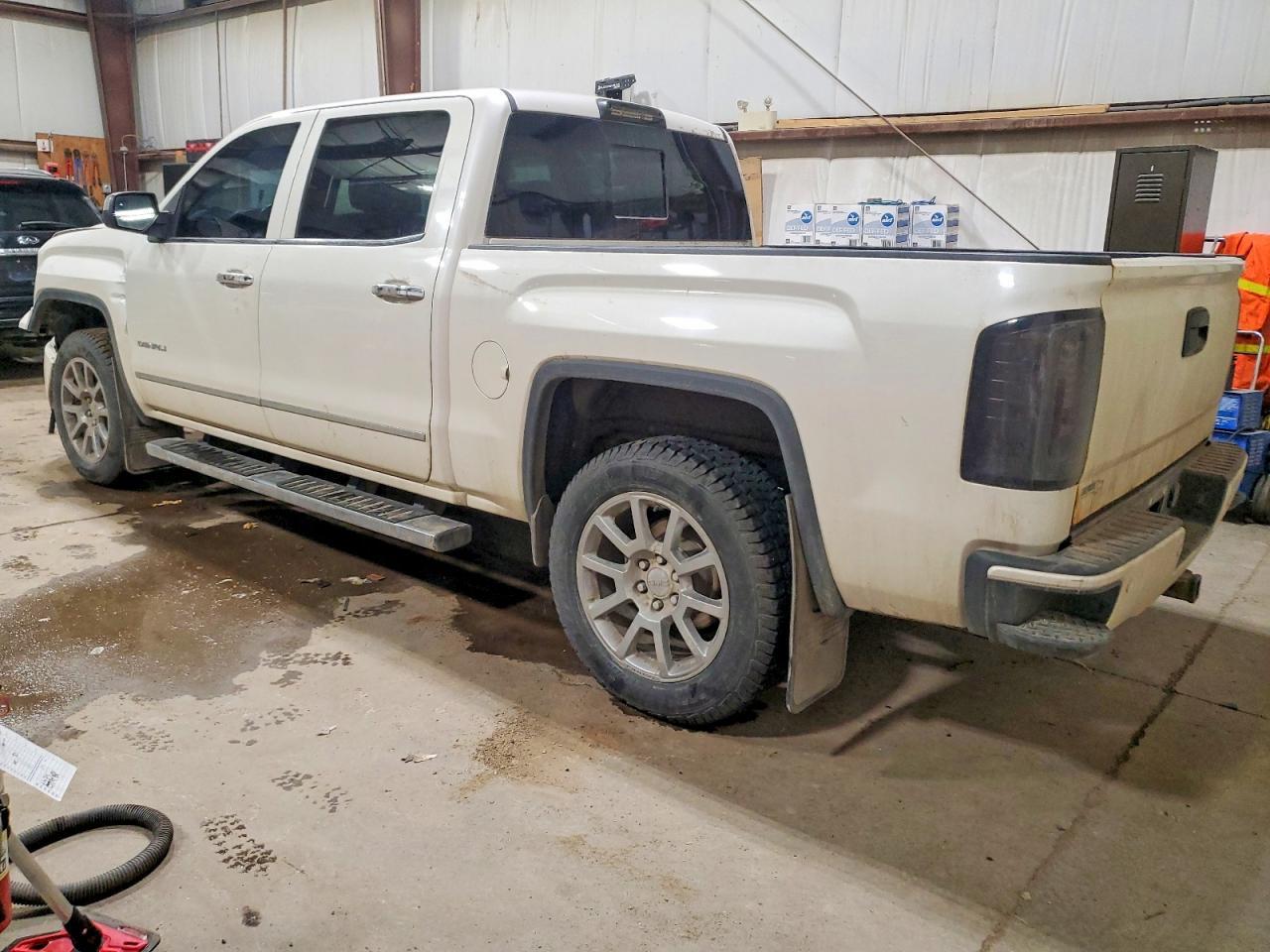 2014 GMC Sierra K1500 Denali - Фото 2