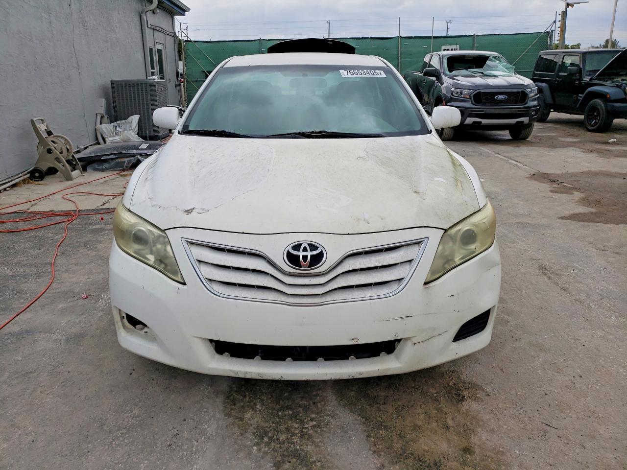 2010 Toyota Camry Base - Image 5