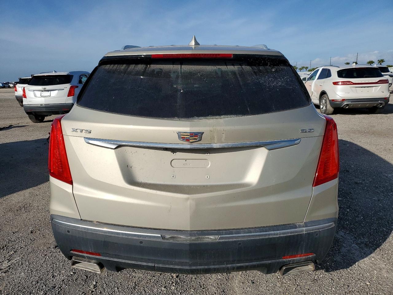 2017 Cadillac Xt5 - Фото 6