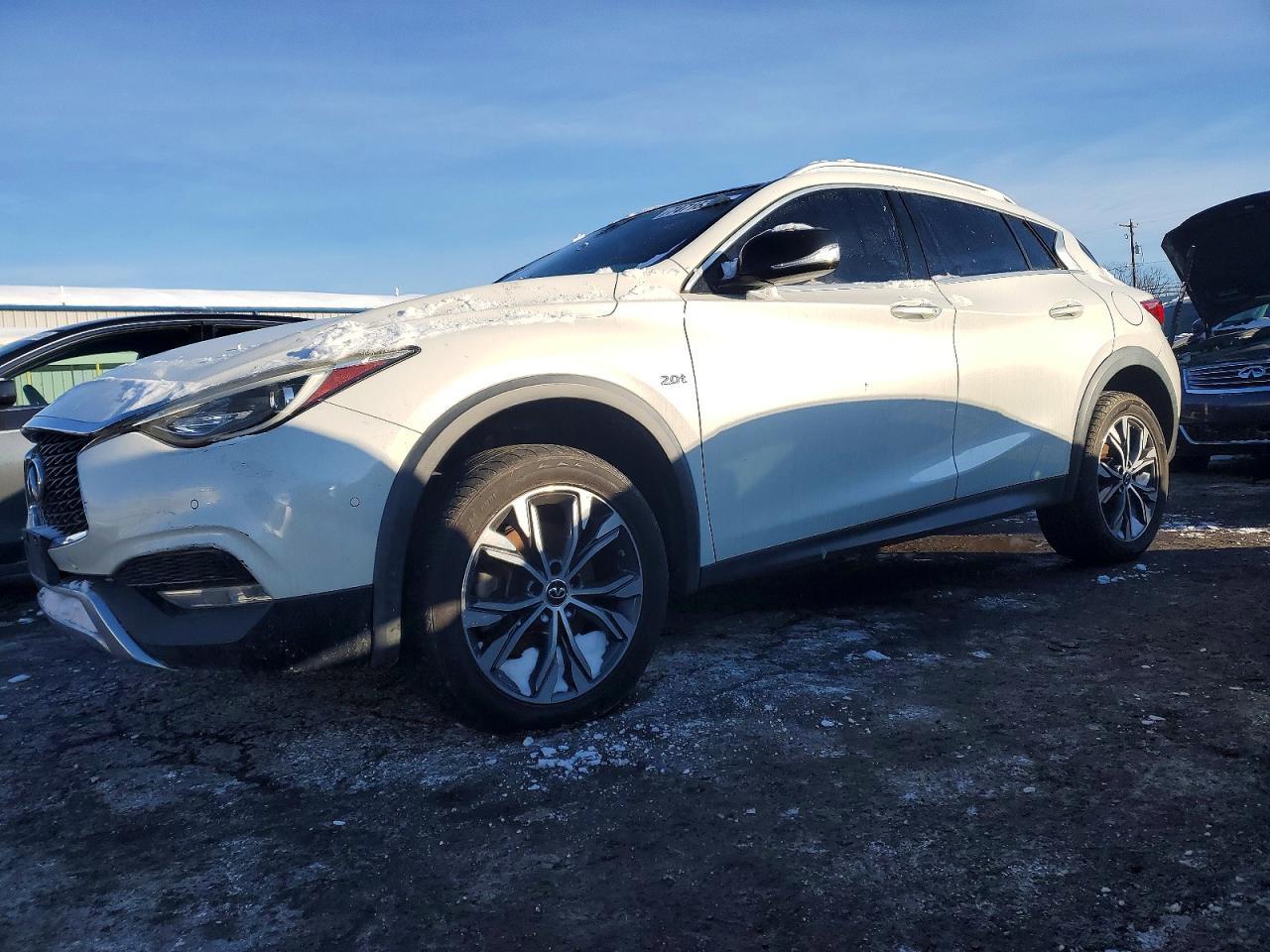 2017 Infiniti Qx30 Base