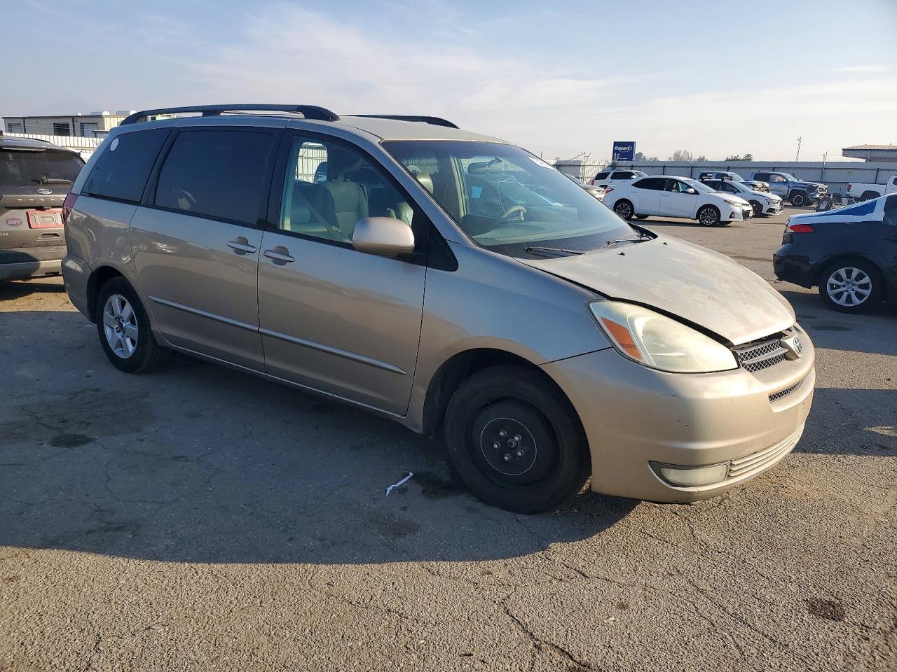 2004 Toyota Sienna Xle 7 Passenger - Фото 4