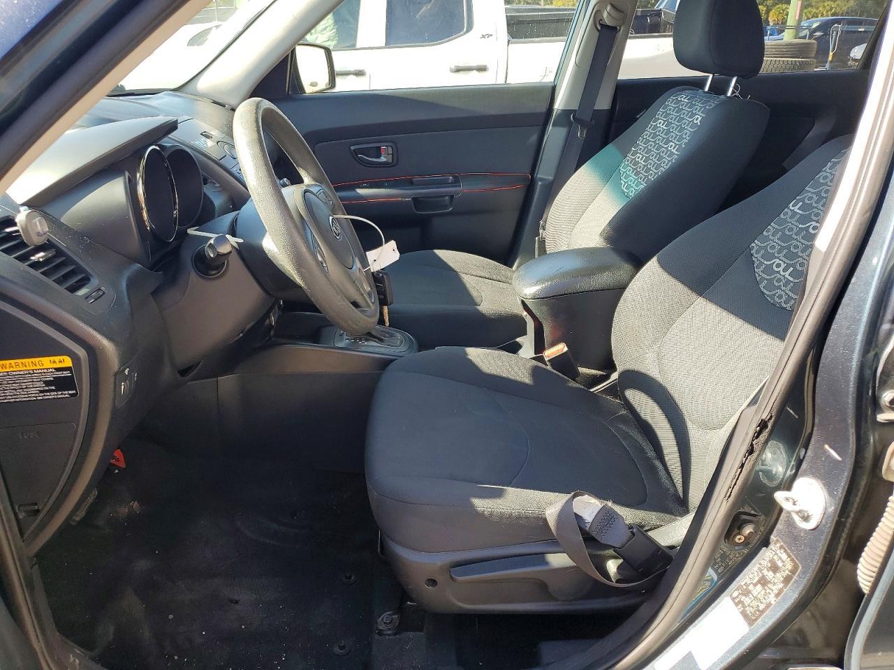 2011 Kia Soul + - Фото 7