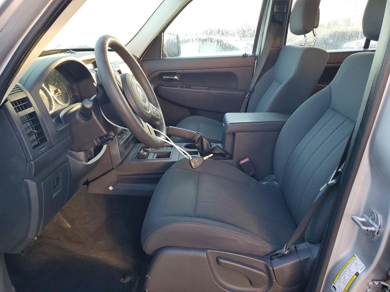 2011 Jeep Liberty Sport - Image 7