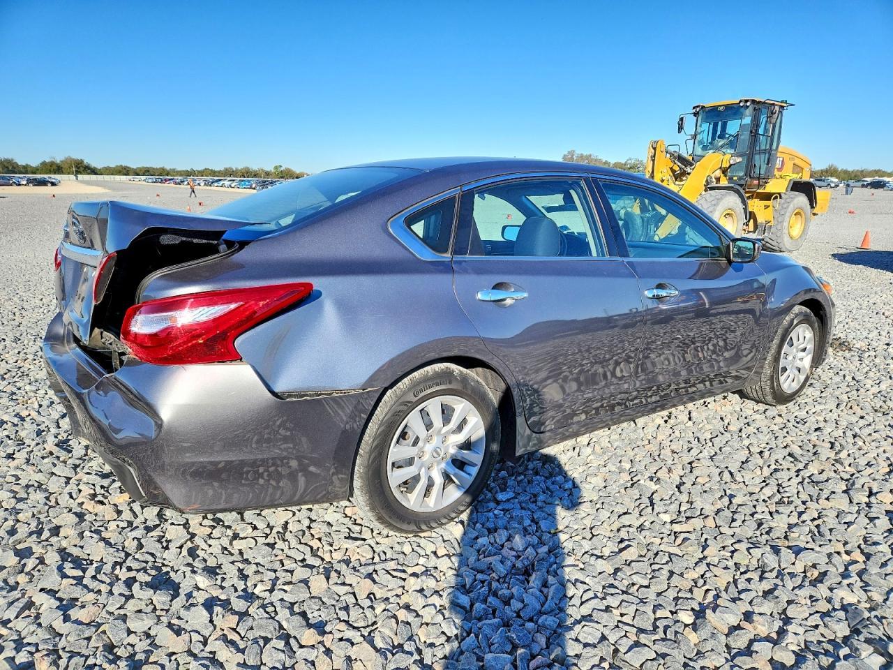 2017 Nissan Altima 2.5 S - Фото 3