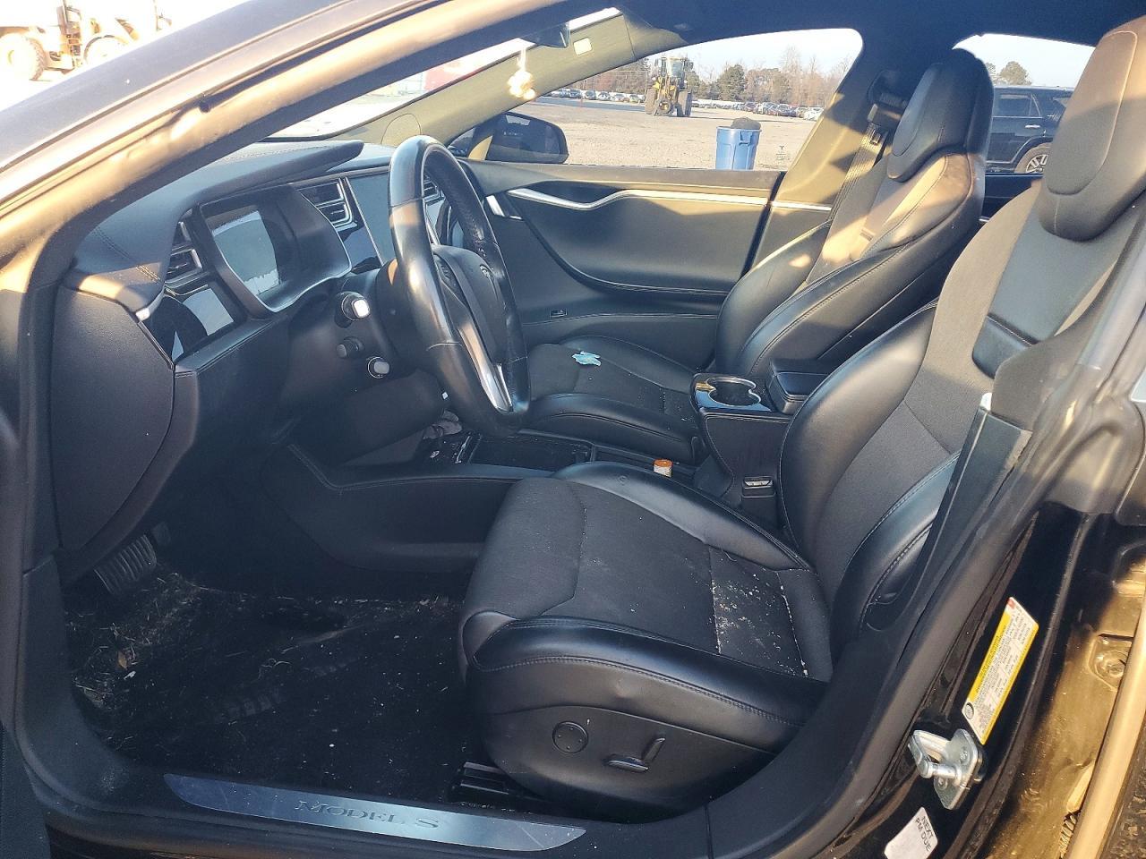 2017 Tesla Model S - Image 7