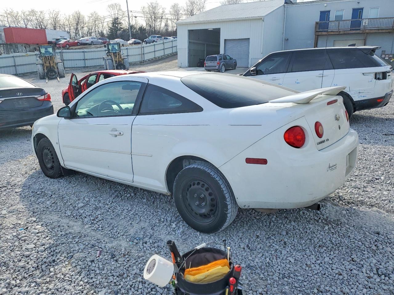 2007 Chev Cobalt Ls - Image 2
