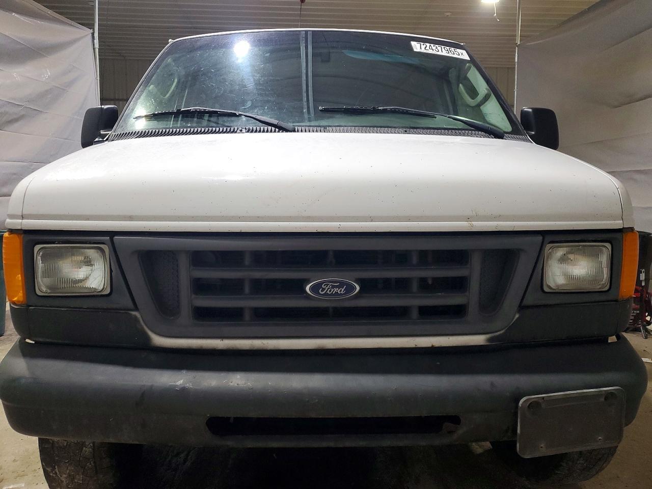 2007 Ford Econoline E250 Van - Фото 5