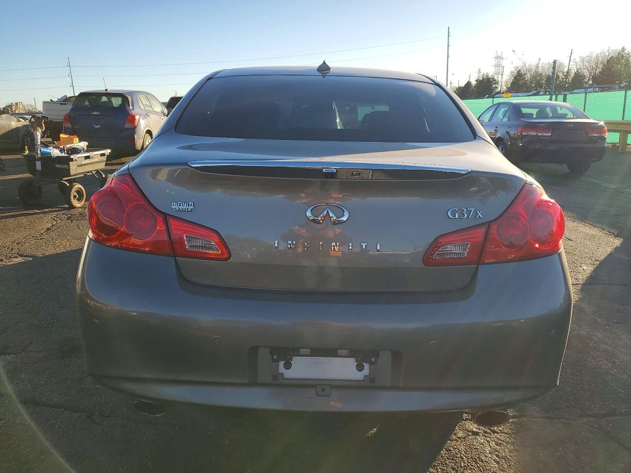 2013 Infiniti G37 - Фото 6