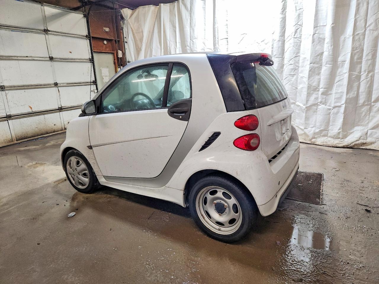 2015 Smart Fortwo - Фото 2