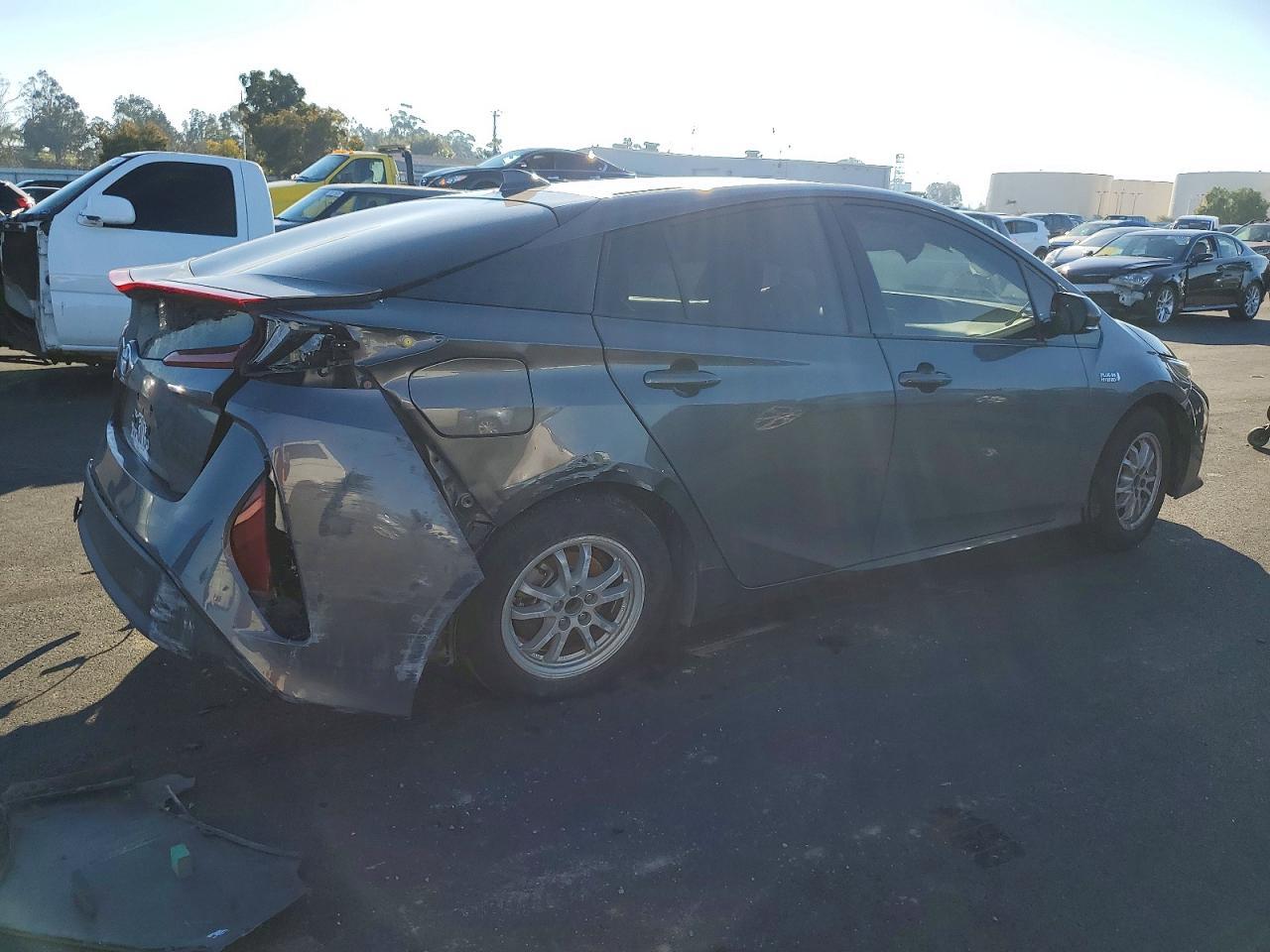 2018 Toyota Prius Prime - Фото 3