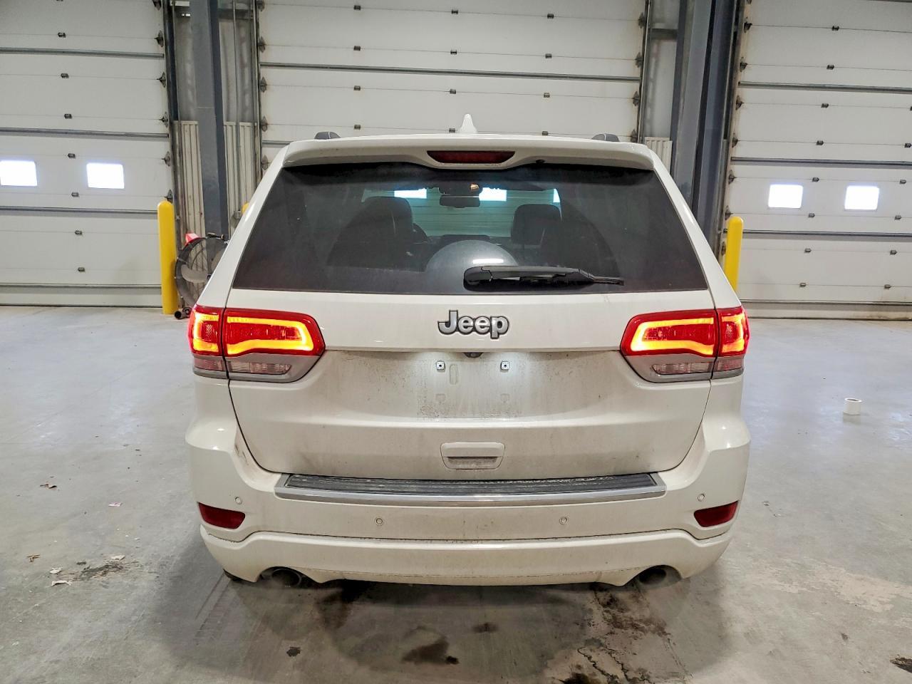 2015 Jeep Grand Cherokee Overland - Фото 6