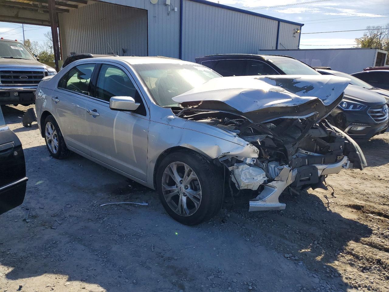 2012 Ford Fusion Se - Фото 4