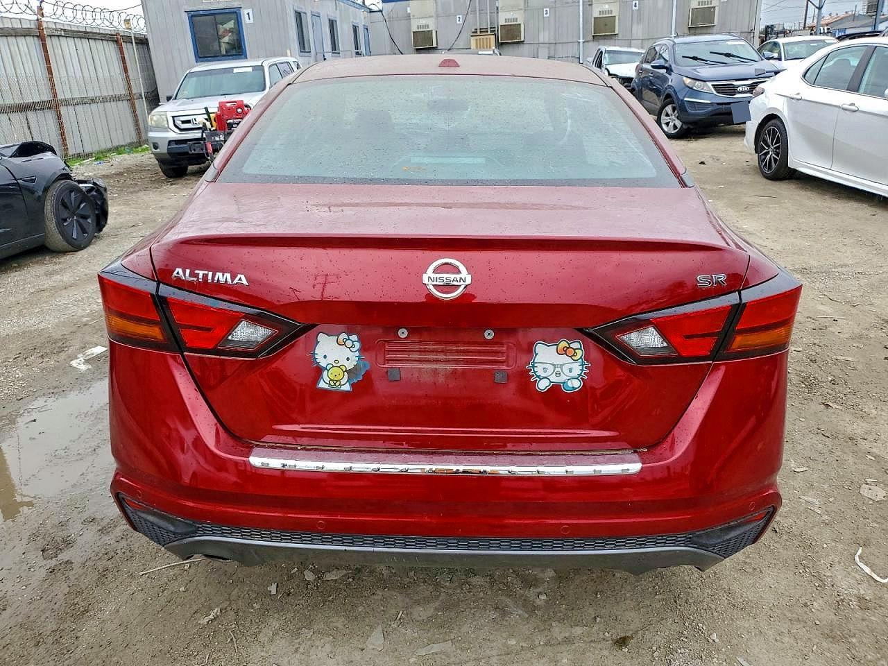 2022 Nissan Altima 2.5 Sr - Фото 6