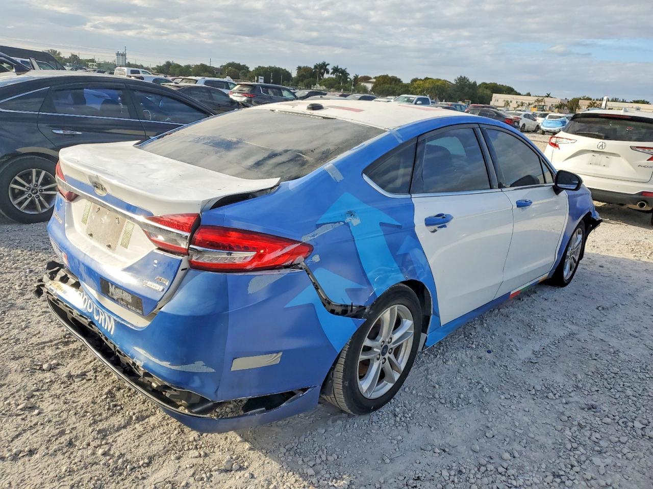 2018 Ford Fusion Se - Image 3