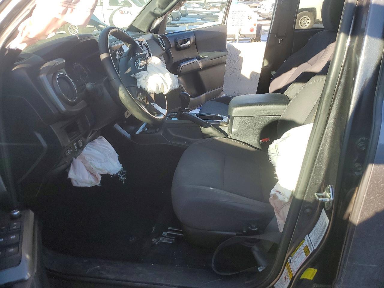 2017 Toyota Tacoma Double Cab - Фото 7