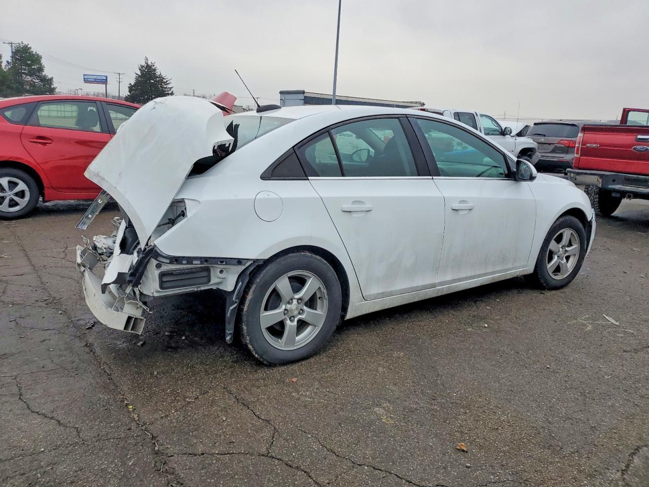 2016 Chev Cruze Limited - Image 3