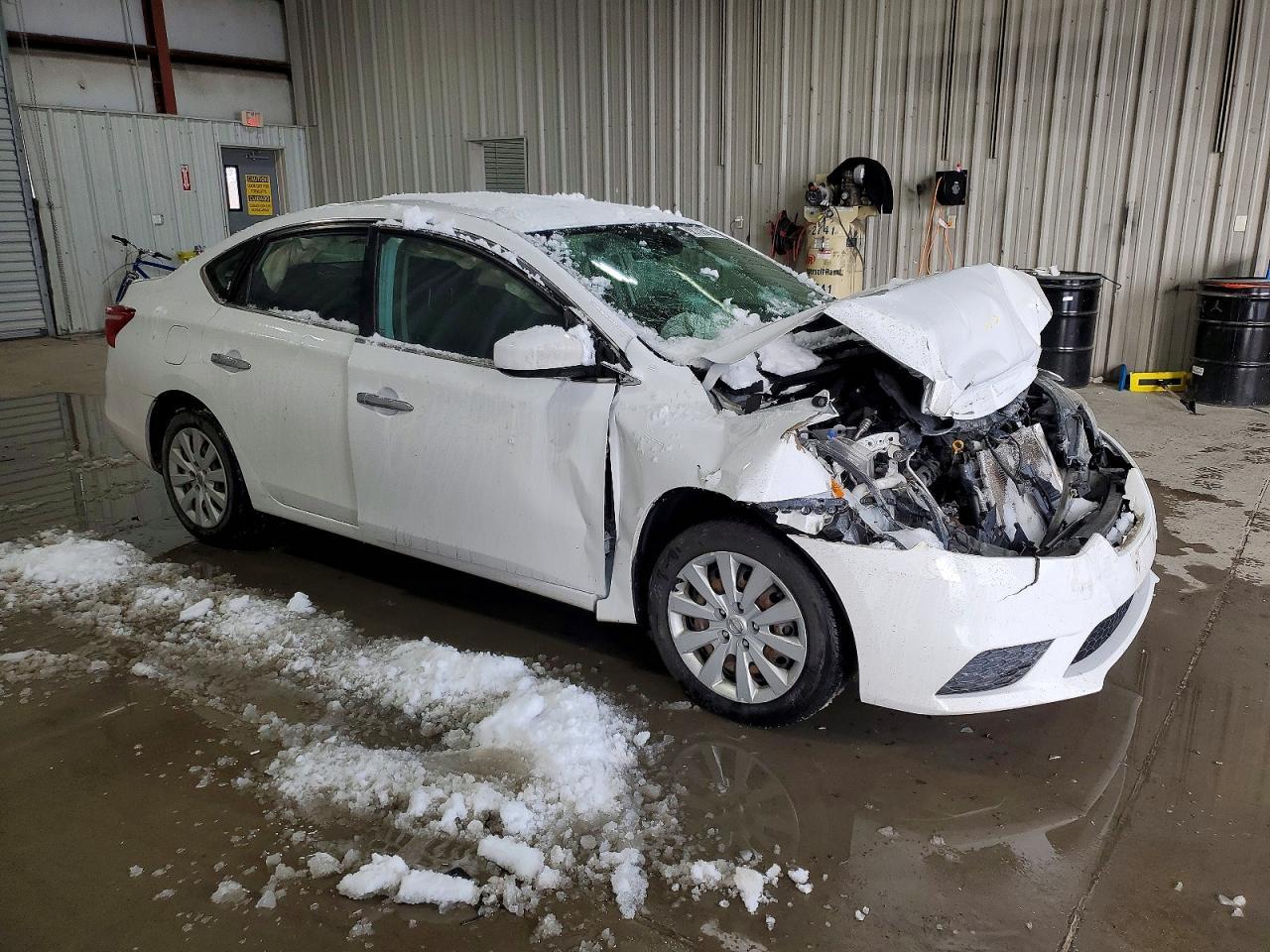 2019 Nissan Sentra S - Фото 4