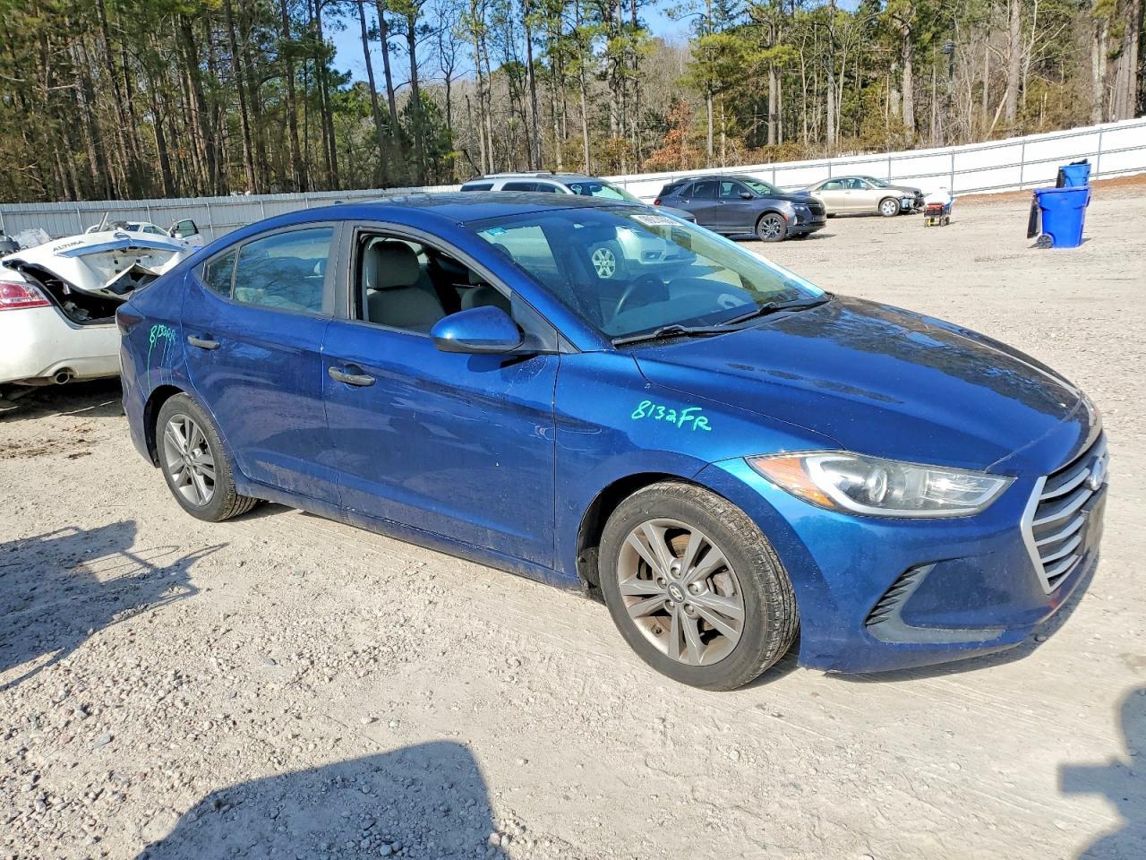 2017 Hyundai Elantra Se - Image 4