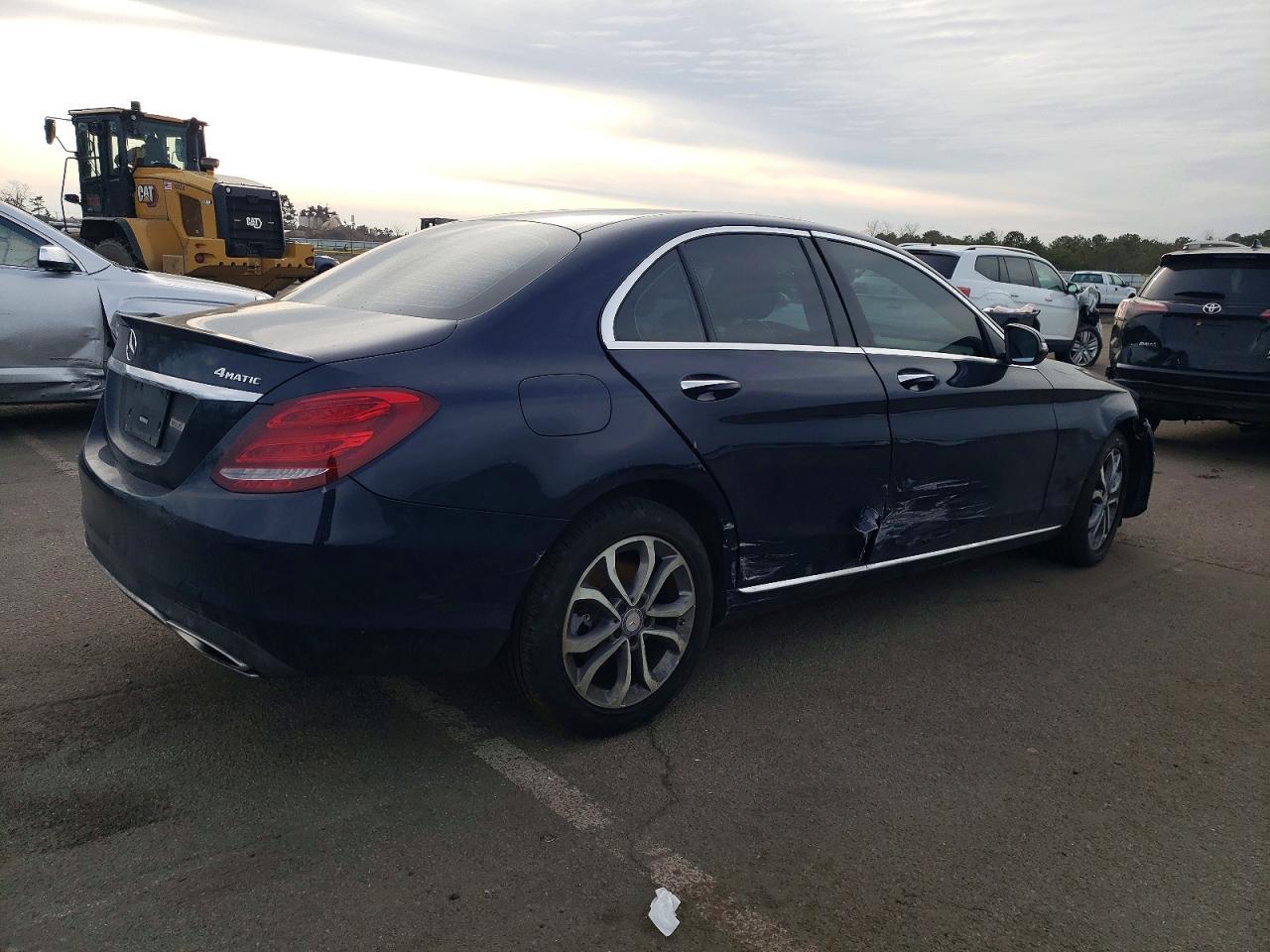 2017 Mercedes-Benz C 300 4Matic - Image 3