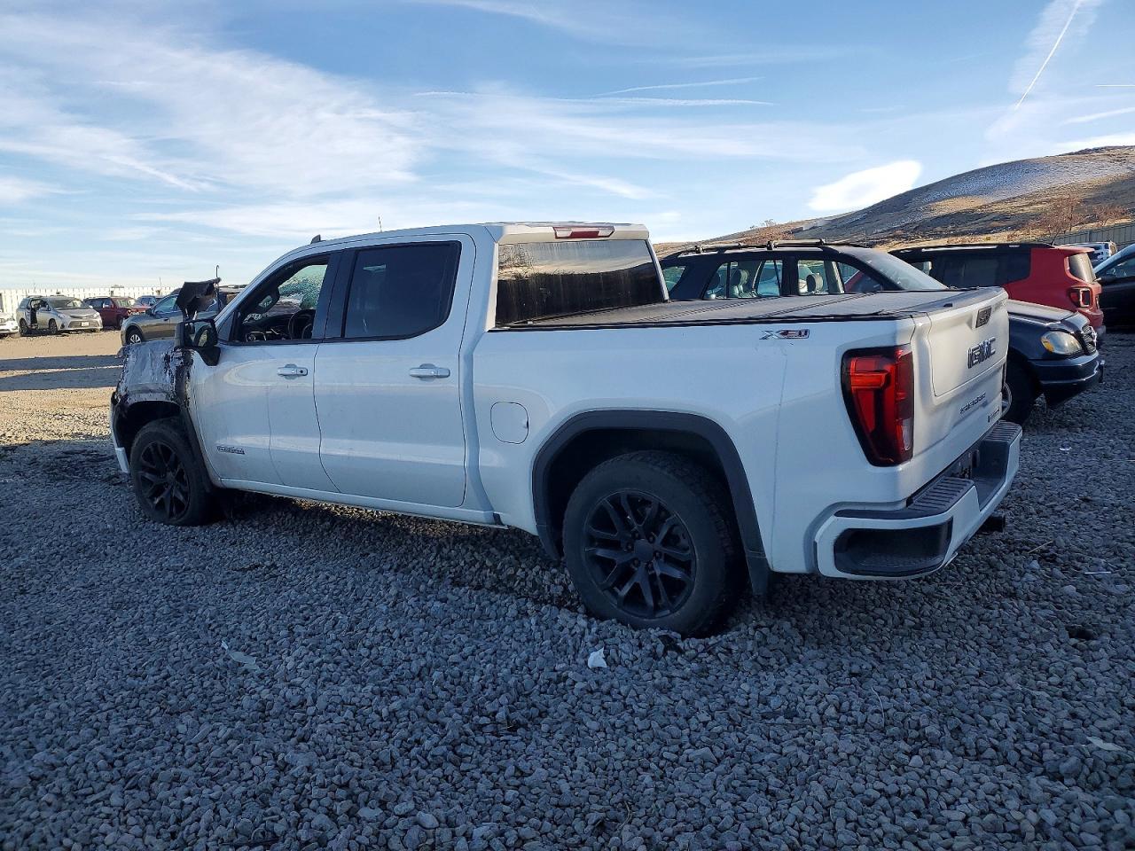 2021 GMC Sierra K1500 Elevation - Фото 2
