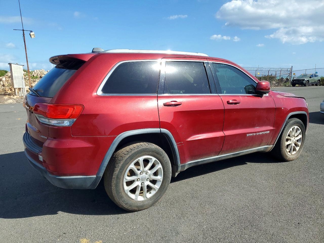 2015 Jeep Grand Cherokee Laredo - Image 3