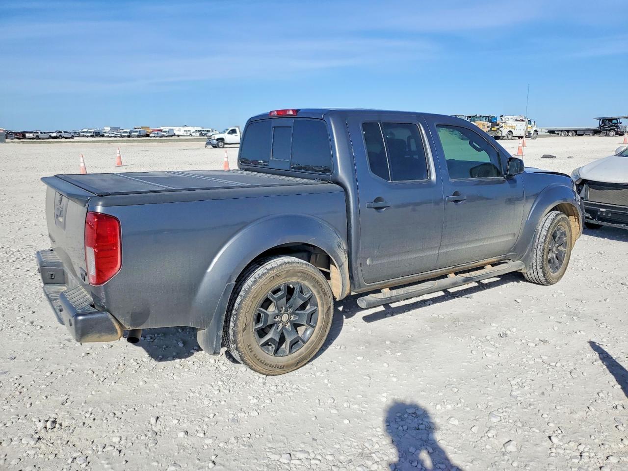 2019 Nissan Frontier S - Фото 3