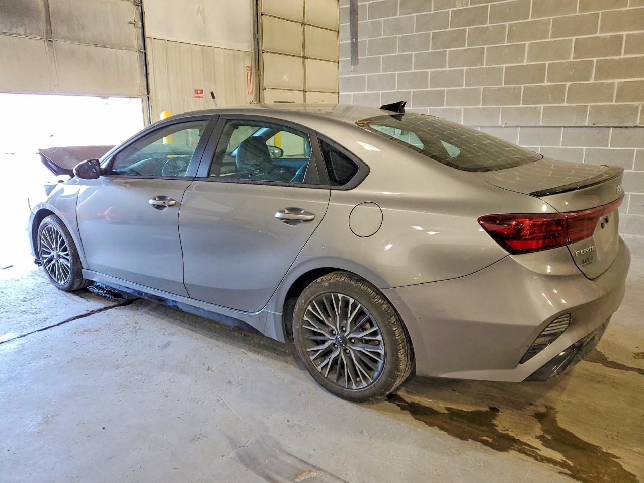 2024 Kia Forte Gt Line - Image 2