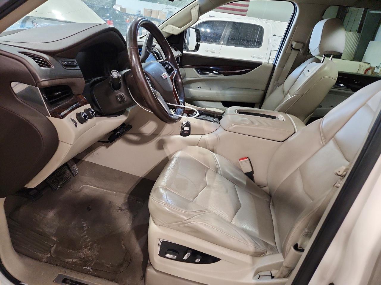 2015 Cadillac Escalade Luxury - Фото 7