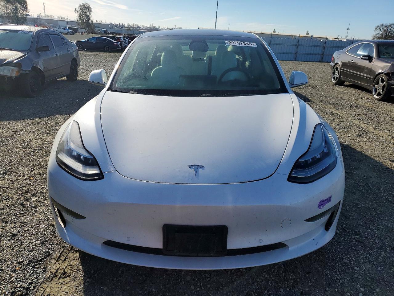 2019 Tesla Model 3 - Фото 5