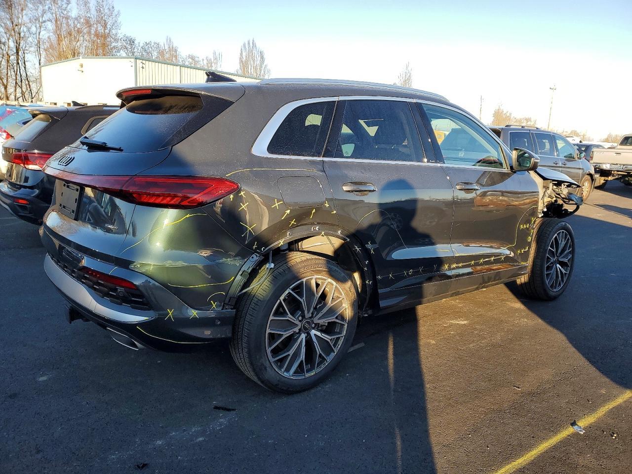 2025 Audi Q5 Premium Plus - Фото 3